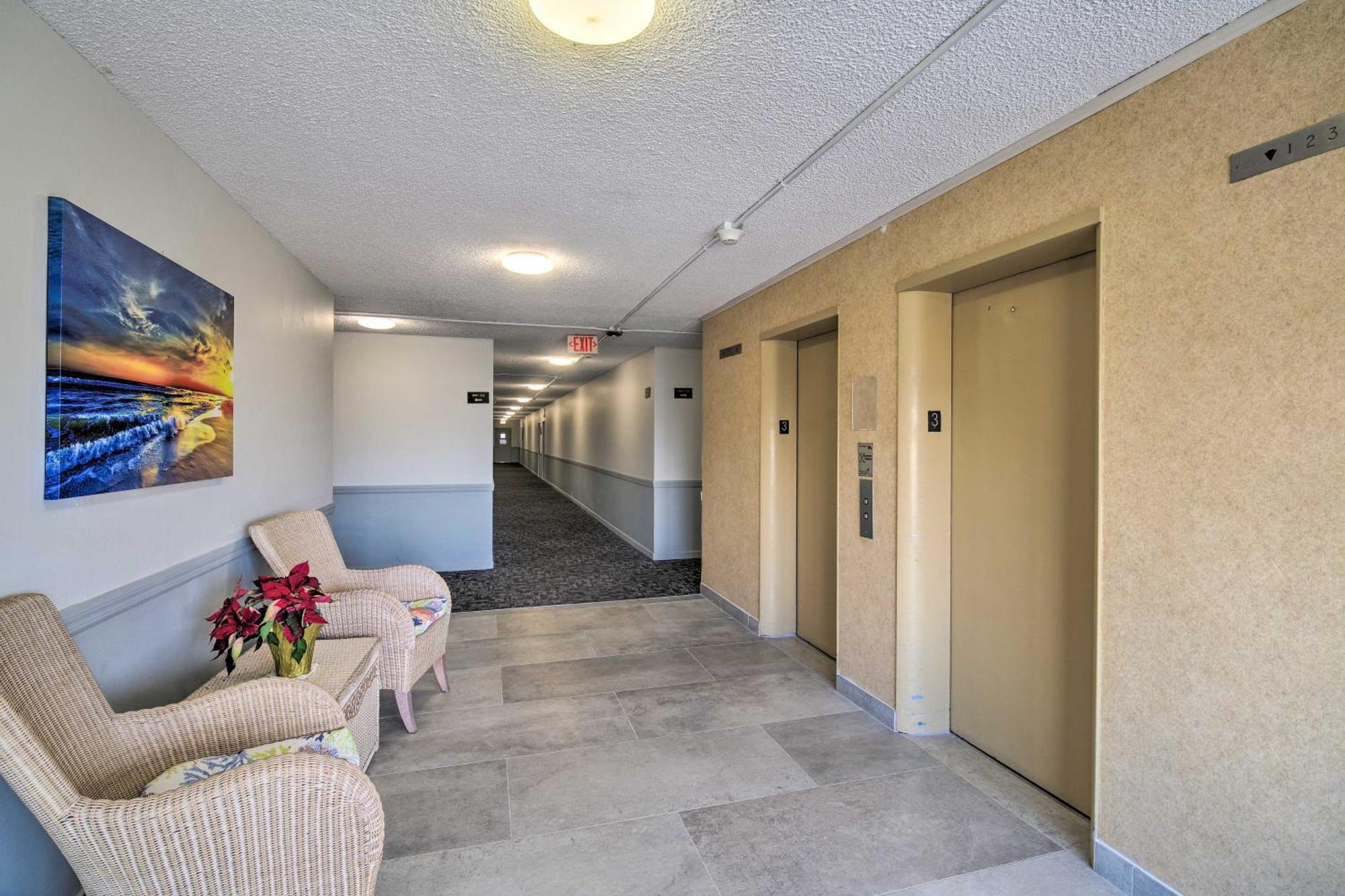 Walk To Shore Satellite Beach Condo With Ocean View Exteriör bild